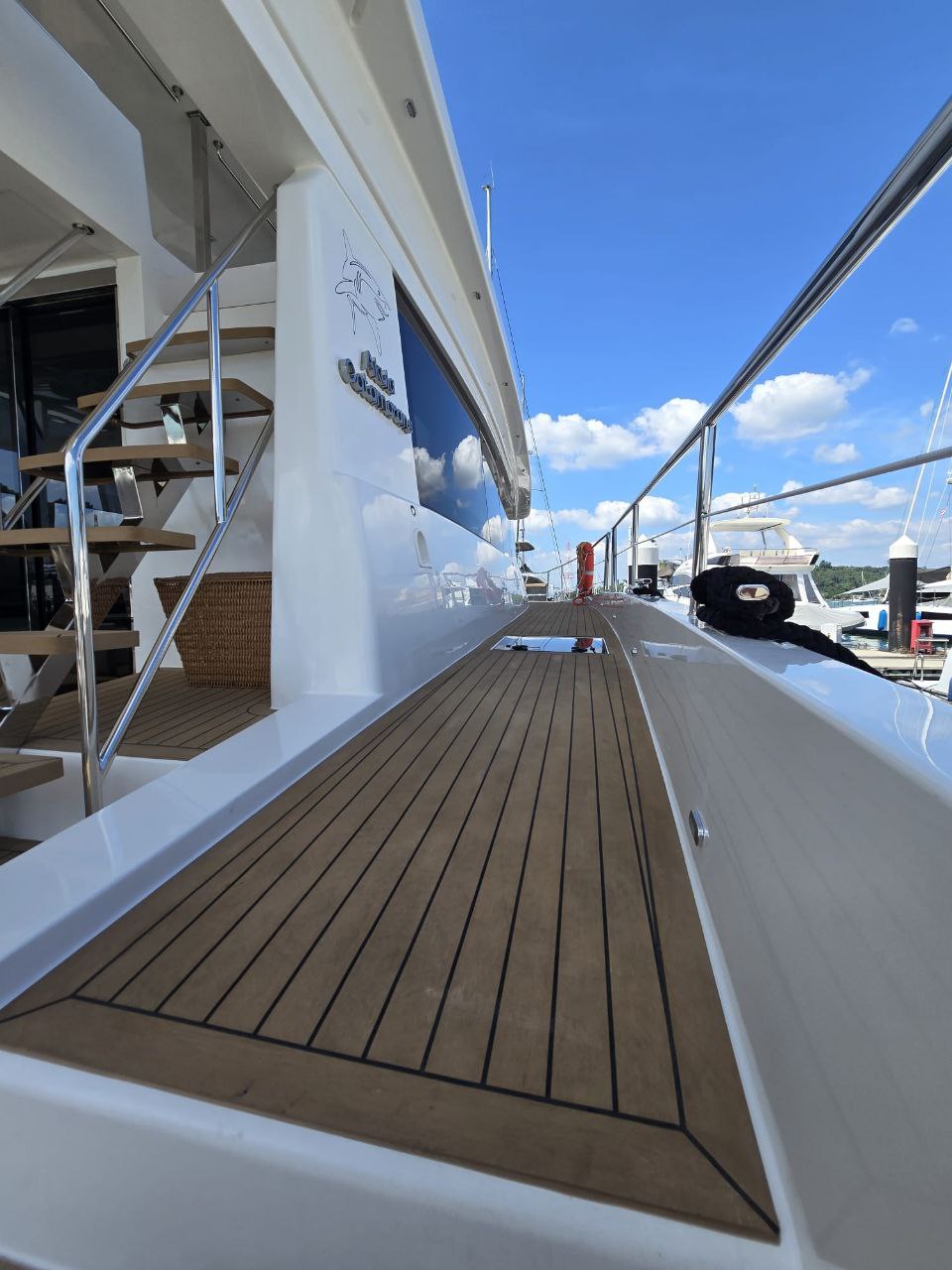 Side deck
